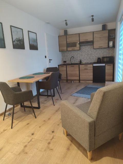 Trzy Kolory Apartment Белско-Бяла Екстериор снимка
